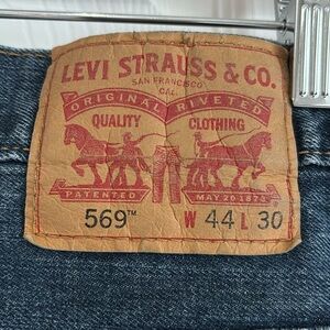 Levi’s Loose Straight Laid-Back Fit Relaxed Blue Jeans 569 Size 44x30